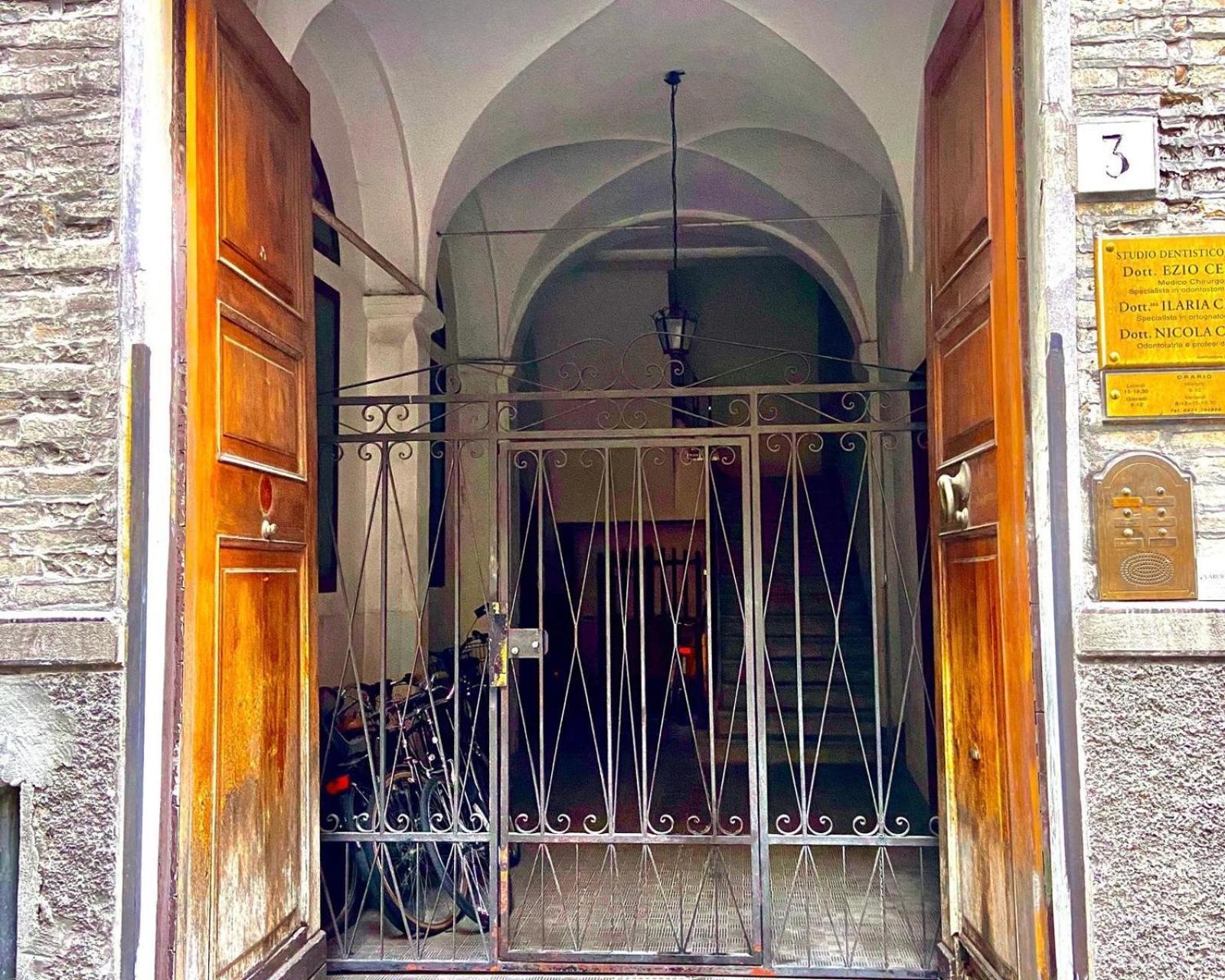Maison Sarraj Parma Dış mekan fotoğraf